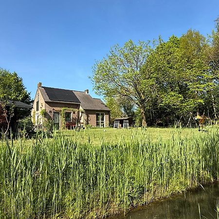 Supergezellig Vakantiehuis Met Hele Grote Tuin Bij Nijmegen Ewijk Exterior foto